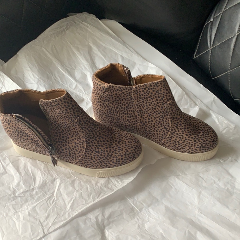 Wedge Sneakers